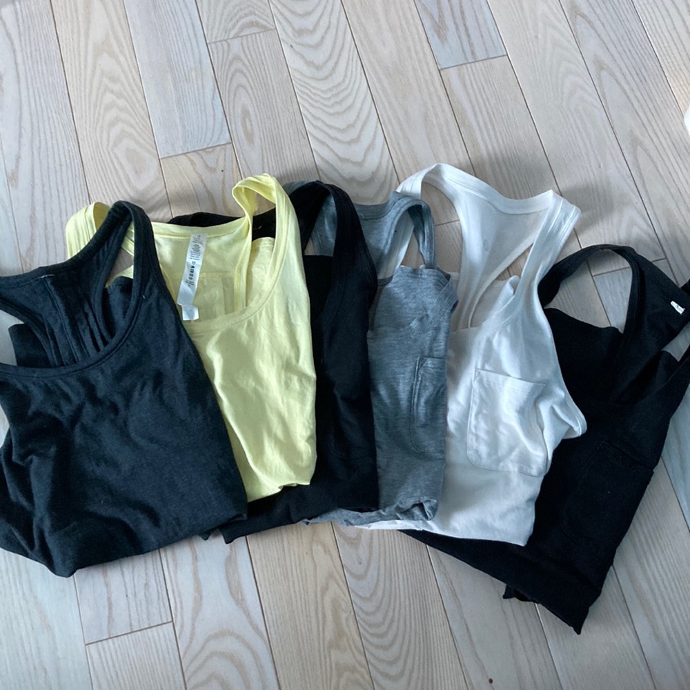 Lululemon racer back tee shirts